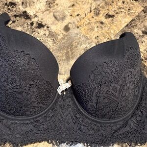 Victoria's Secret Elegant Black Lace Bra